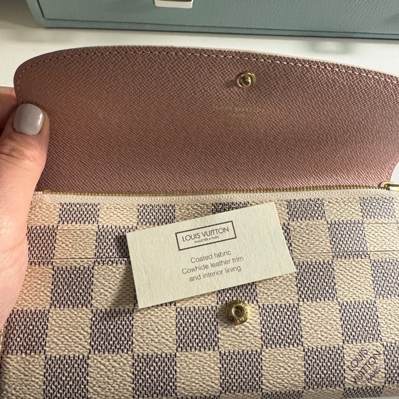 Louis Vuitton Emilie Wallet Damier Azur Canvas - Picture 5 of 7